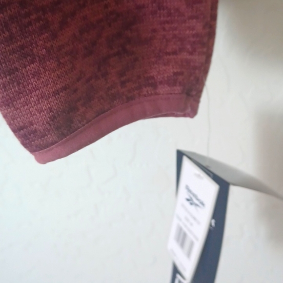 NWT Reebok Faux Fur Fleece Dusty Rose Womans Jacket Size Medium Full Zip Up - Picture 4 of 10